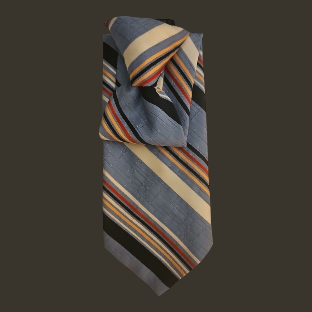 Vtg SNAPPER Baby Blue Striped Clip-on Tie